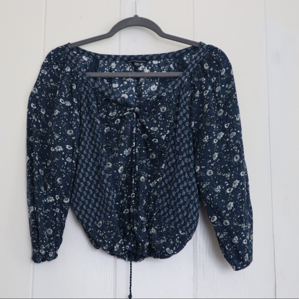 American Eagle top